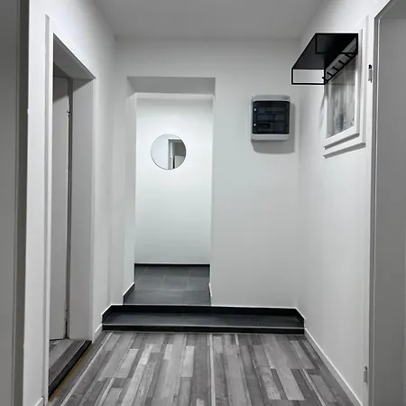 Apartment Royal Racing Rrs