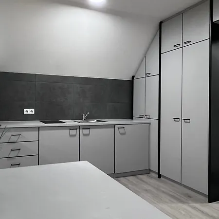 Royal Racing Rrs Apartment *
